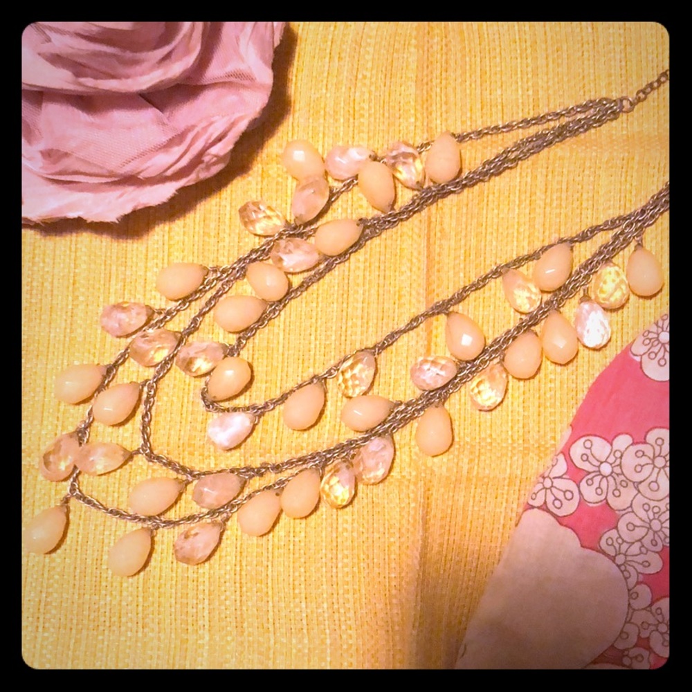 Vintage Anthropologie Layer Necklace. Pink pale